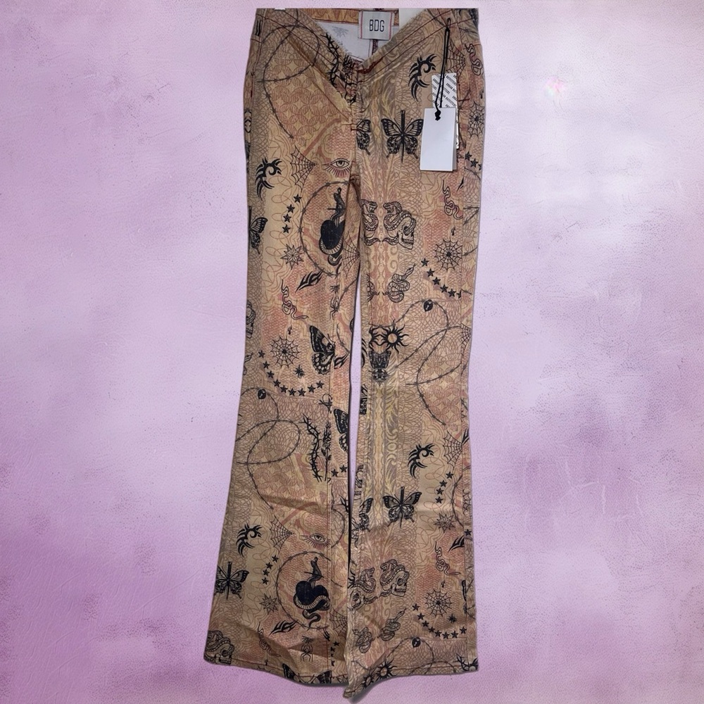 BDG Ruched Dipped V Flare Pants - Size 25, New with Tags